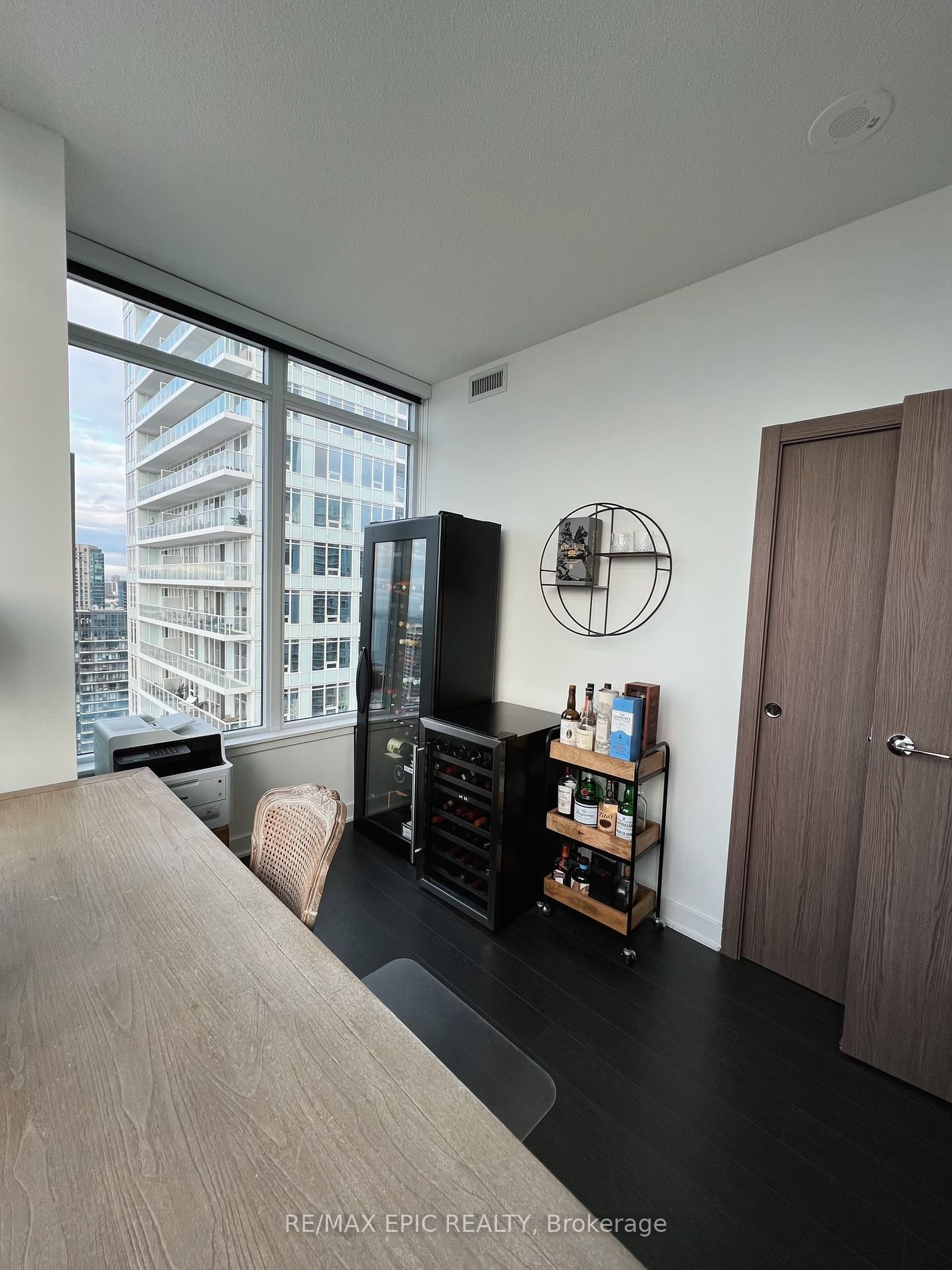 17 Bathurst St, unit 3602 for rent