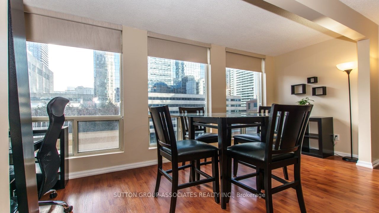 25 Grenville St, unit 603 for rent