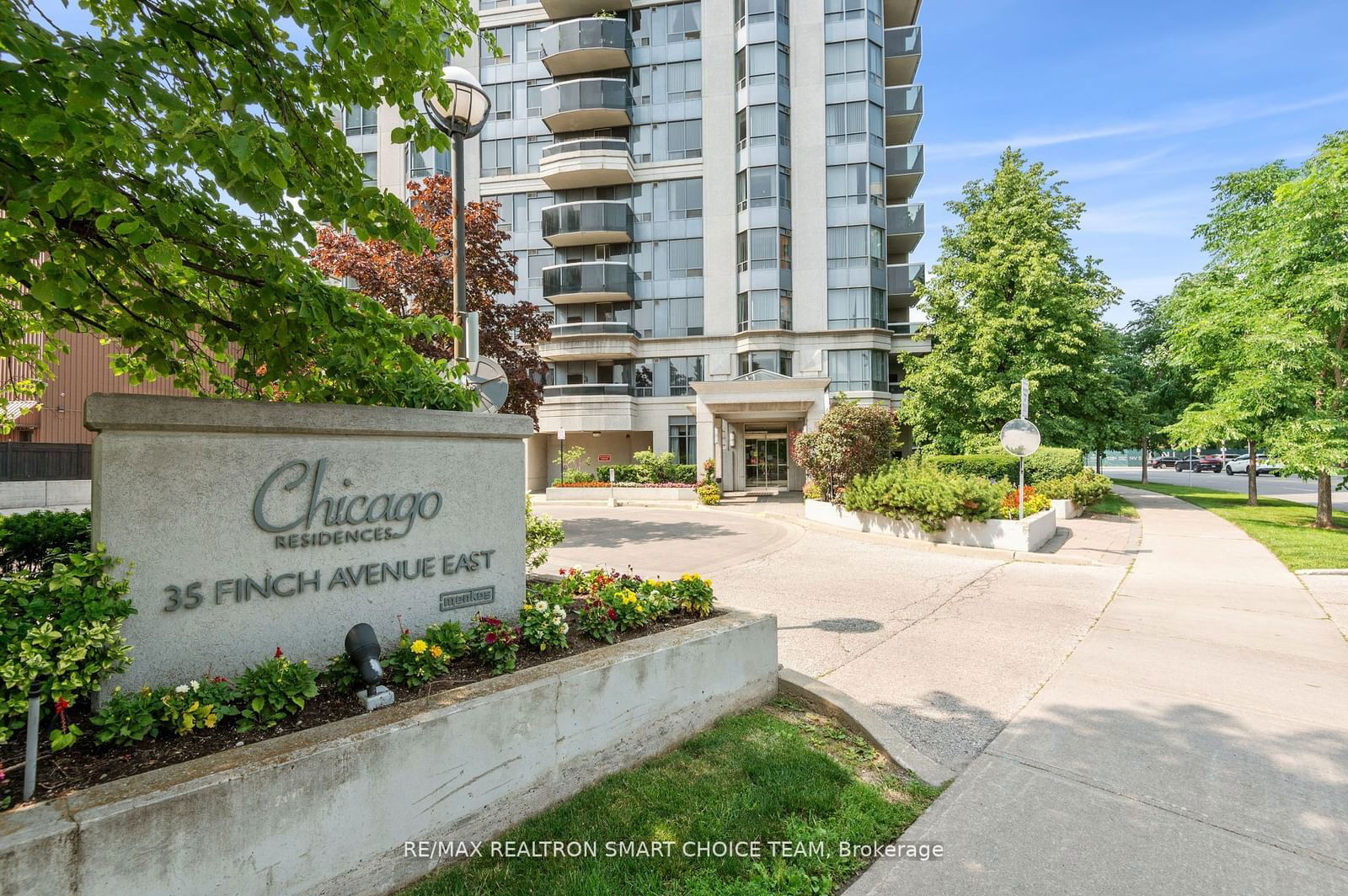 35 Finch Ave E, unit 306 for sale