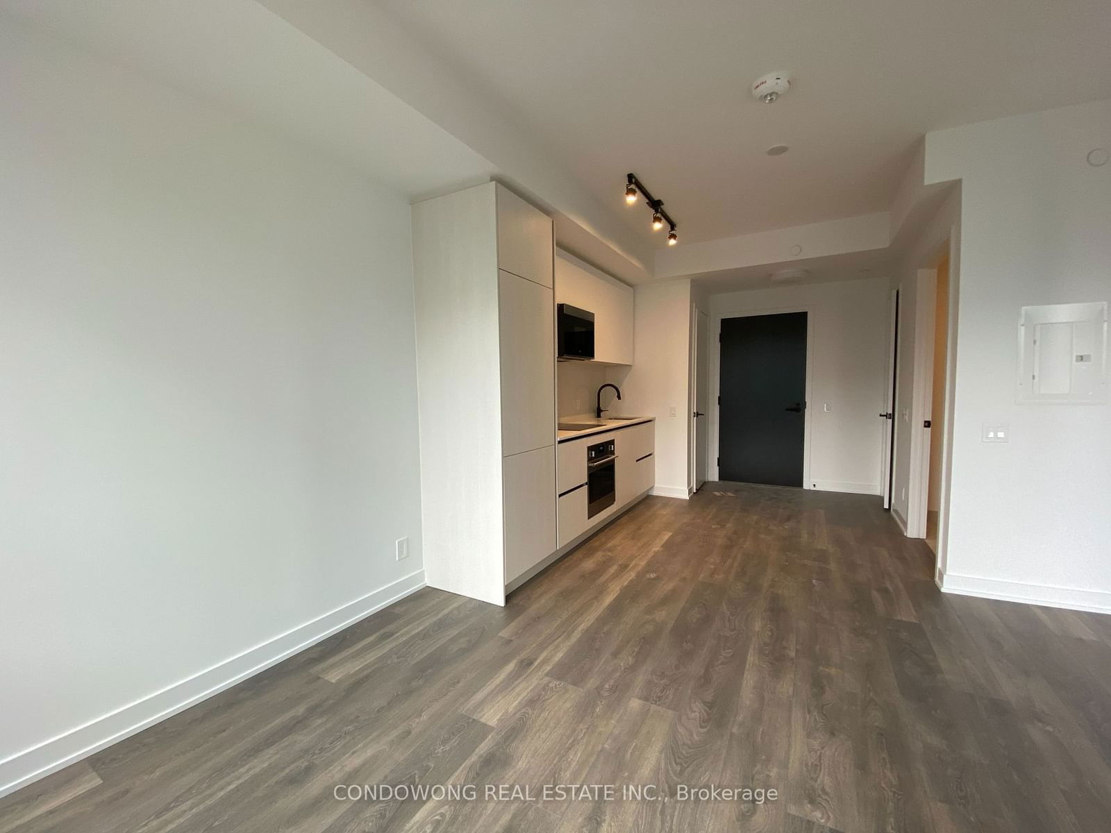 108 Peter St, unit 3309 for rent