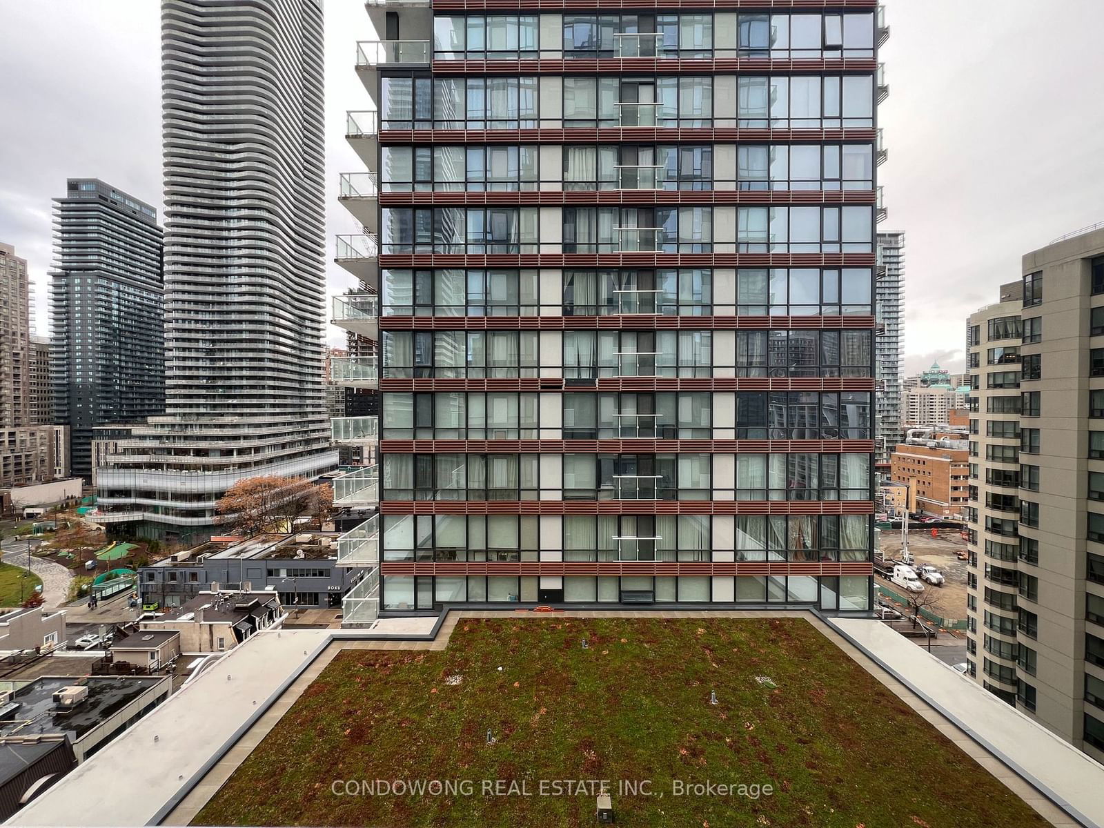 501 Yonge St, unit 1003 for rent