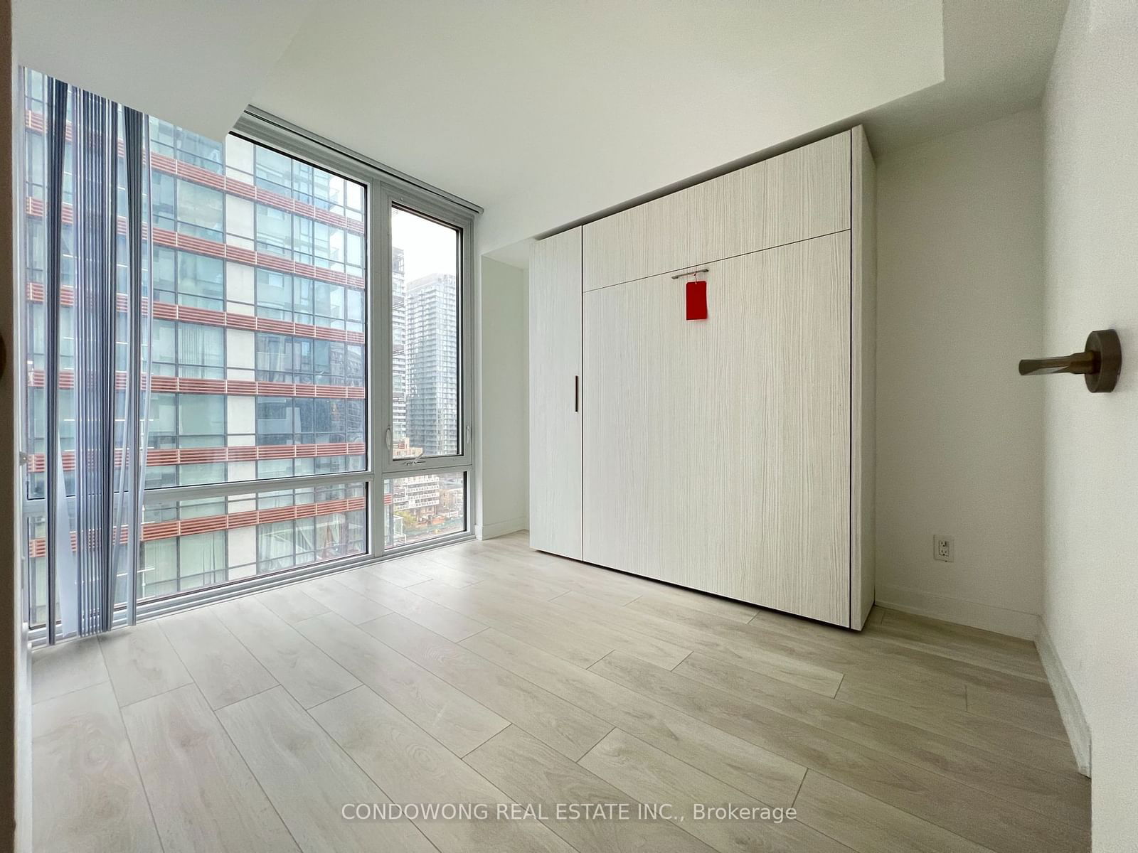 501 Yonge St, unit 1003 for rent