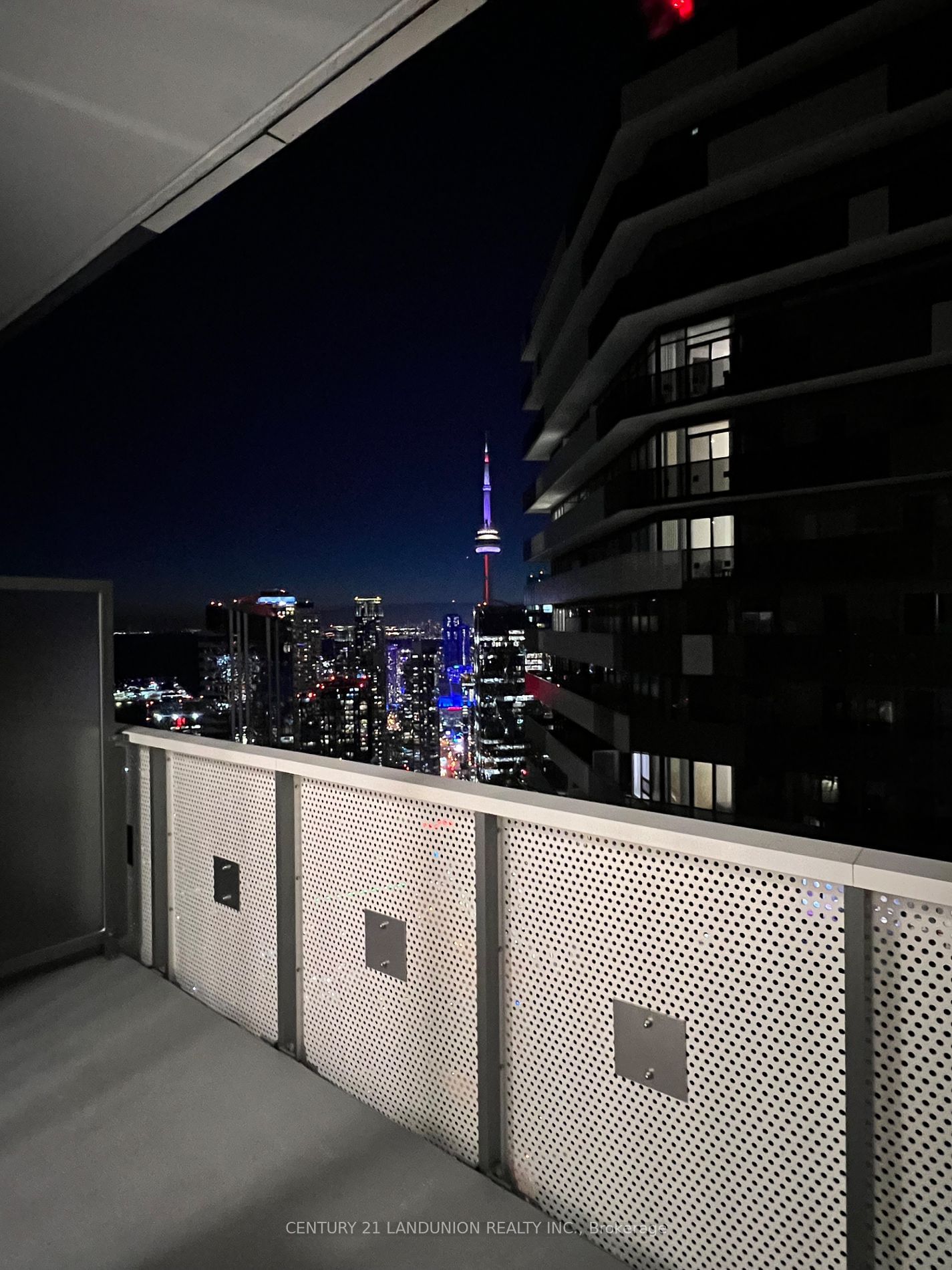 138 Downes St, unit PH 112 for rent