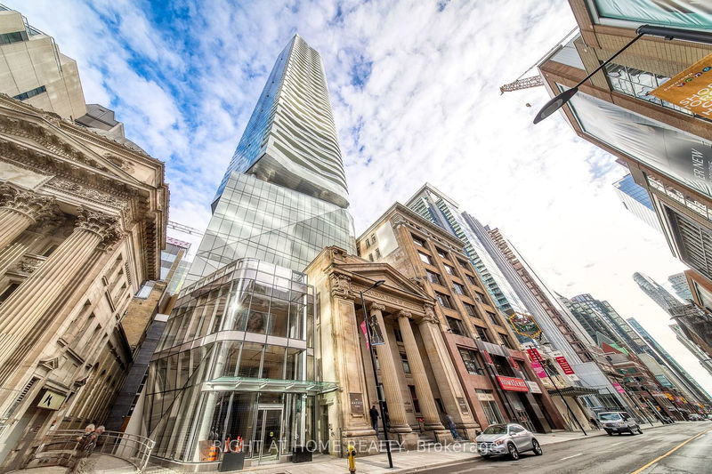 197 Yonge St, unit 5310 for sale