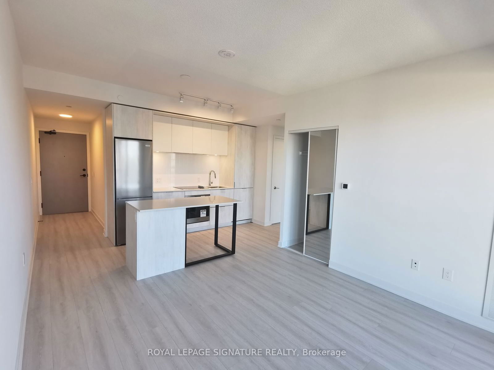 130 River St, unit 2605 for rent