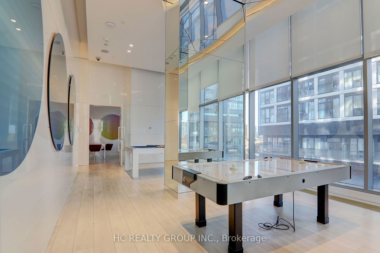 251 Jarvis St, unit 2211 for sale