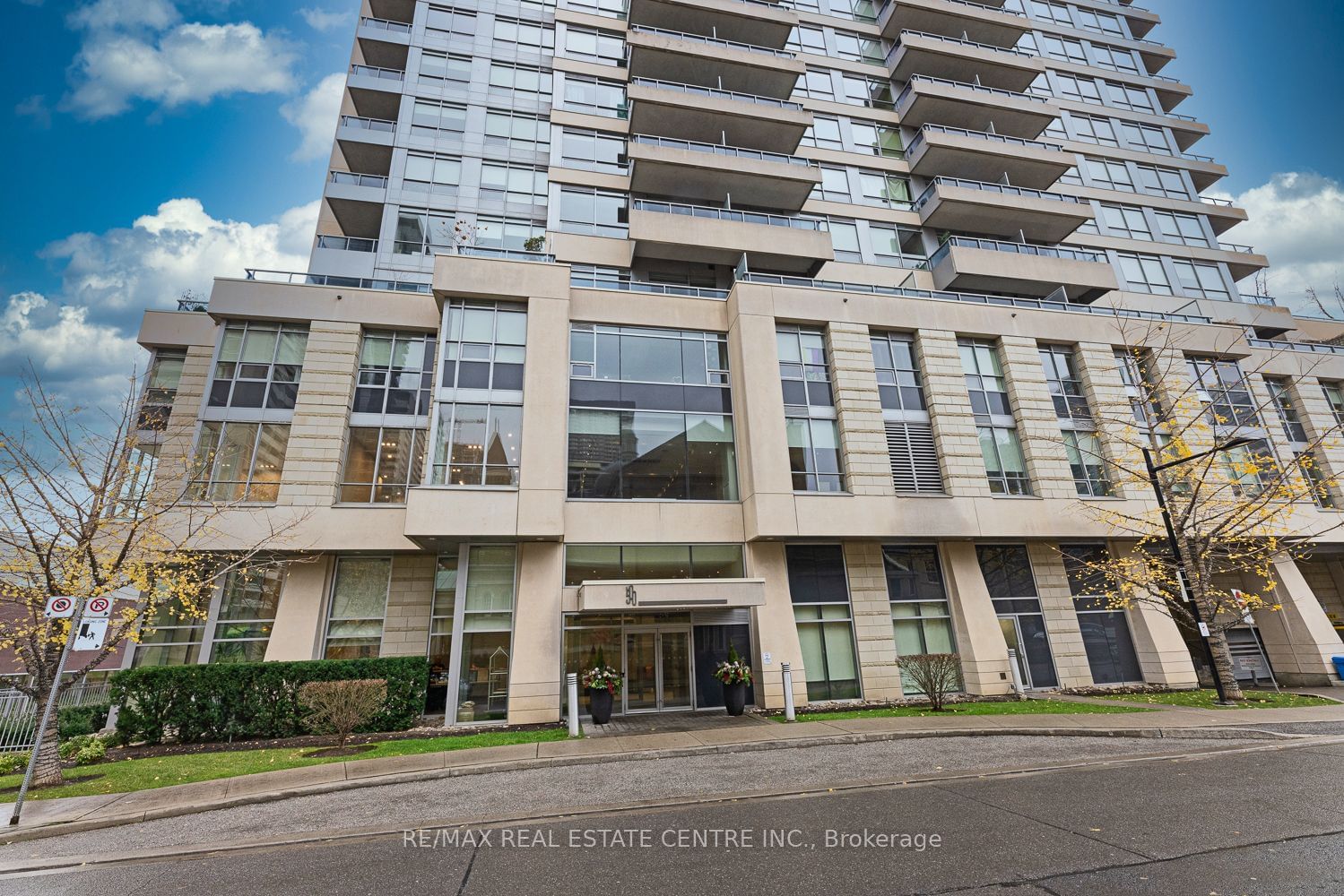 500 Sherbourne St, unit 1301 for sale