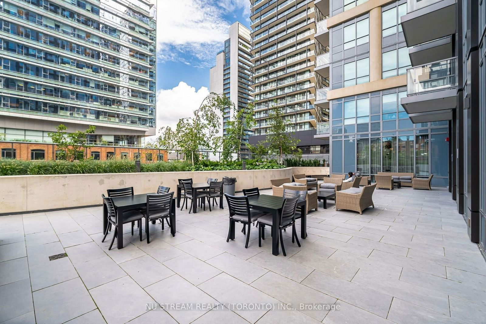 108 Peter St, unit 5003 for rent