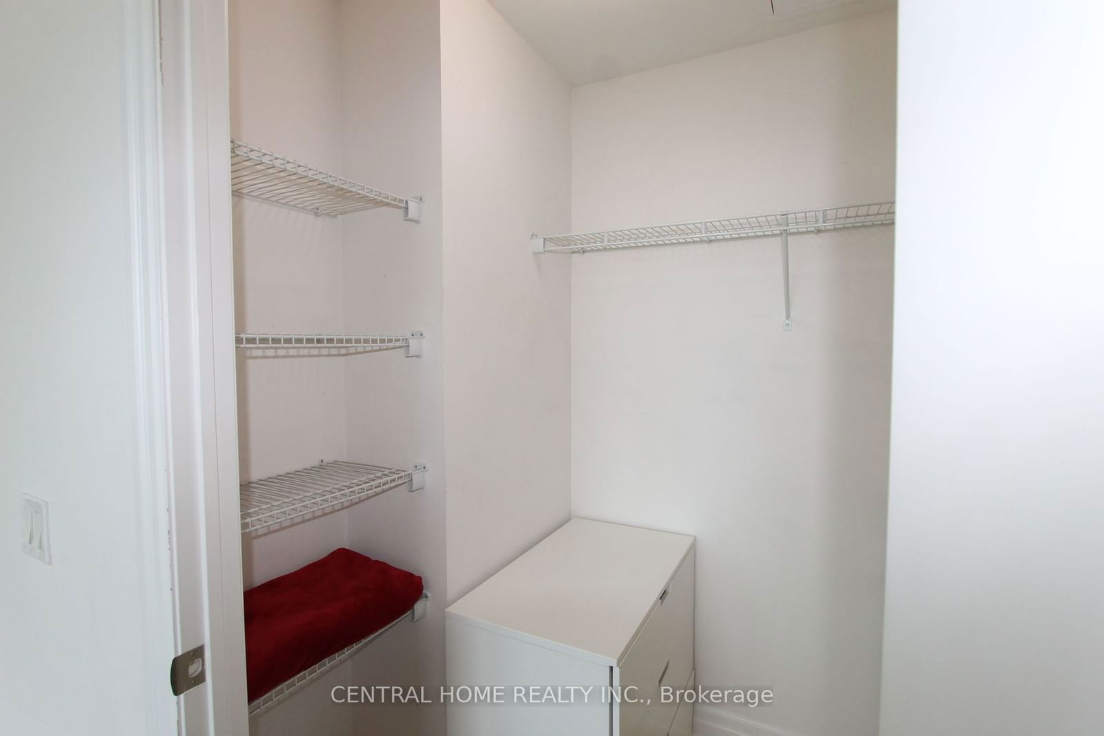 8 The Esplanade, unit 5503 for rent