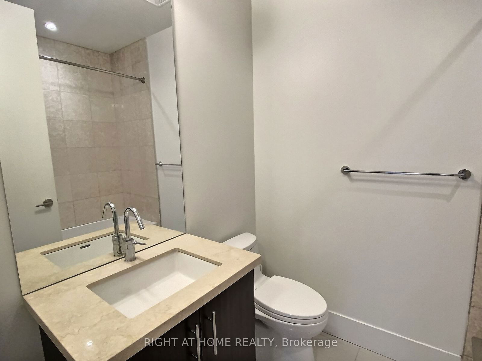 39 Queens Quay E, unit 1008 for rent