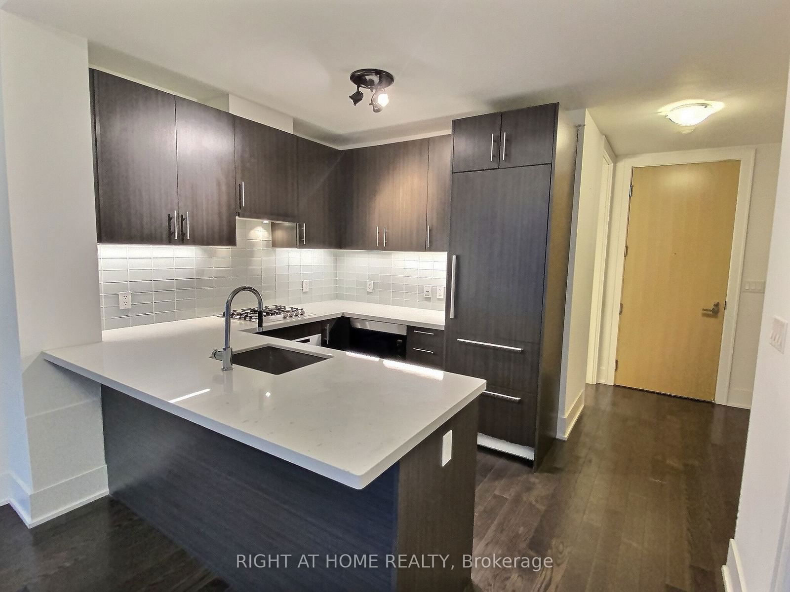 39 Queens Quay E, unit 1008 for rent