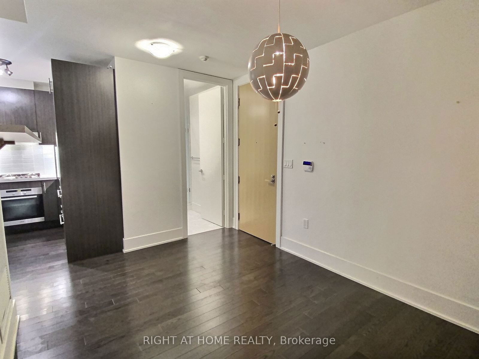 39 Queens Quay E, unit 1008 for rent