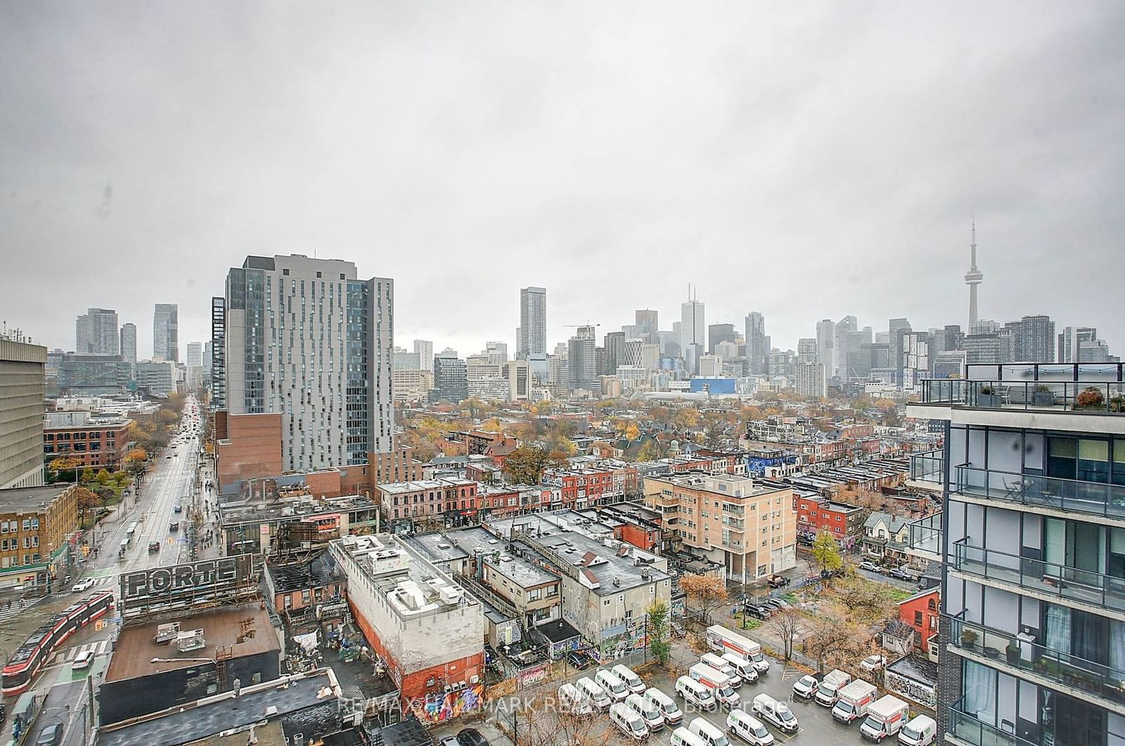 The College Condo at Spadina, Downtown, Toronto