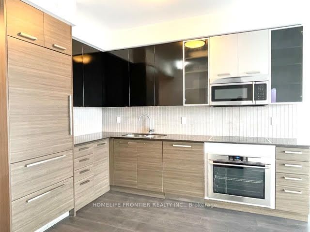 5168 Yonge St, unit 3208 for rent