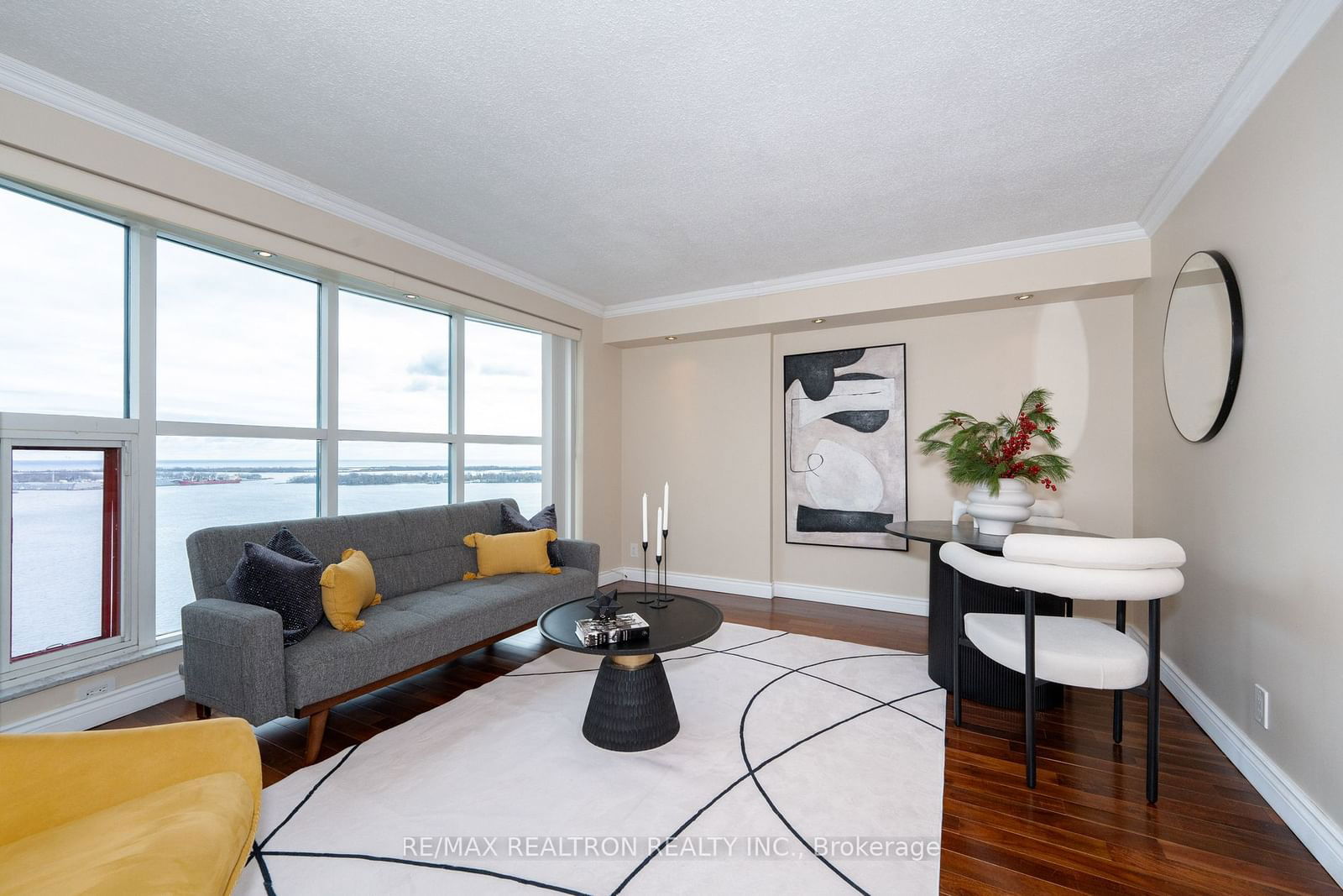 99 Harbour Sq, unit 3303 for sale