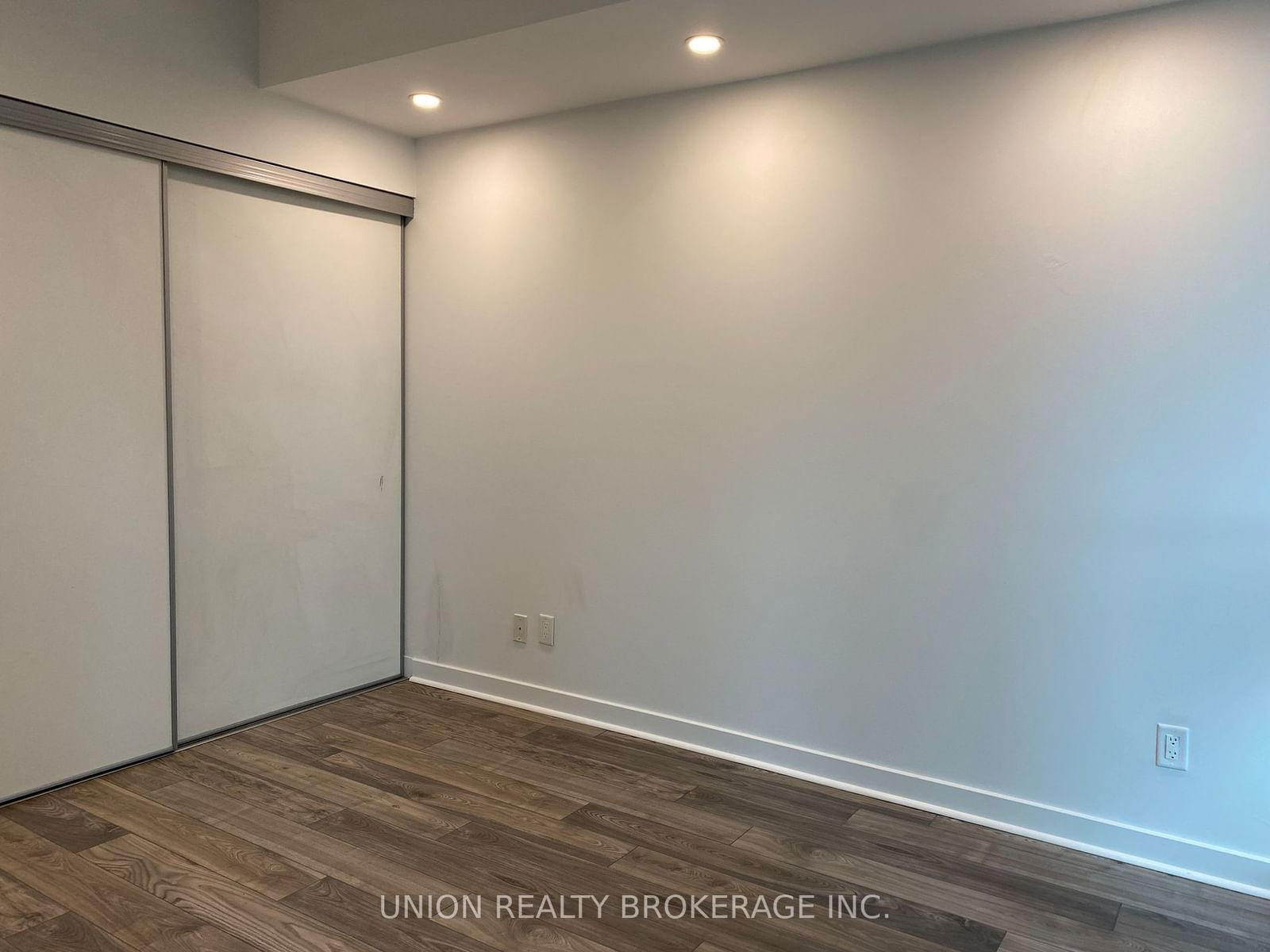 1169 Queen St W, unit 601 for rent