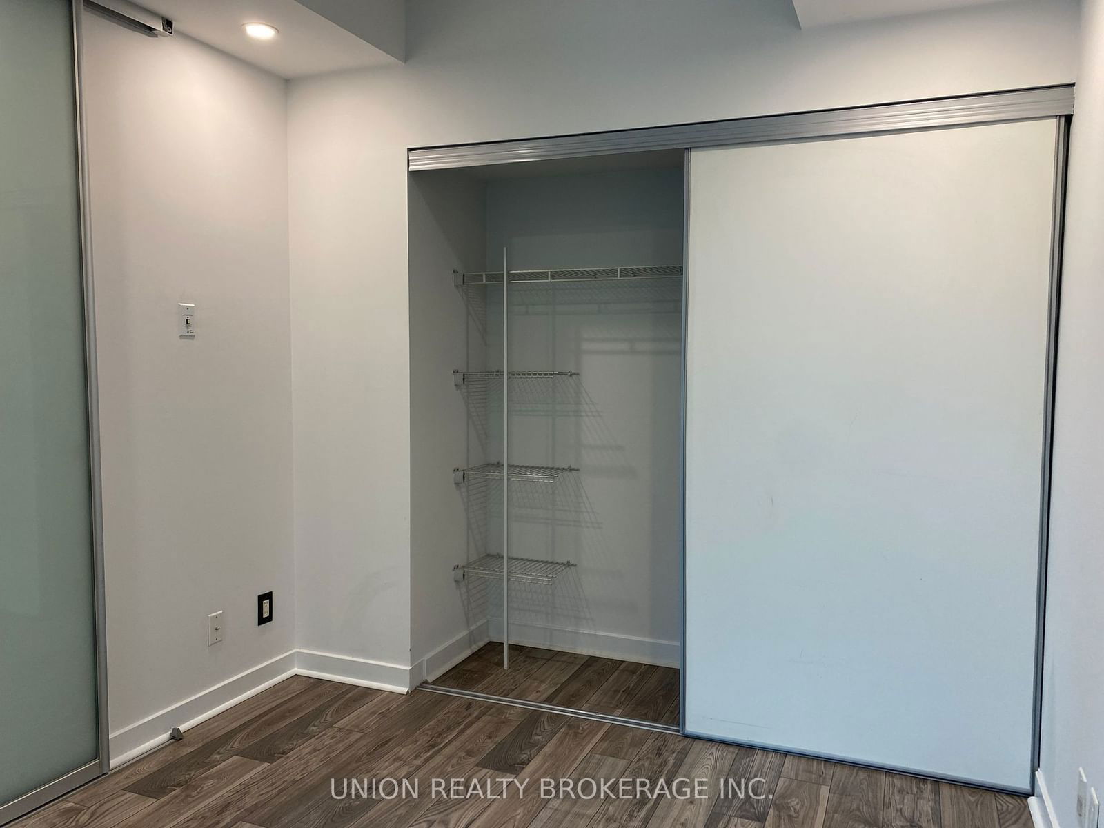 1169 Queen St W, unit 601 for rent