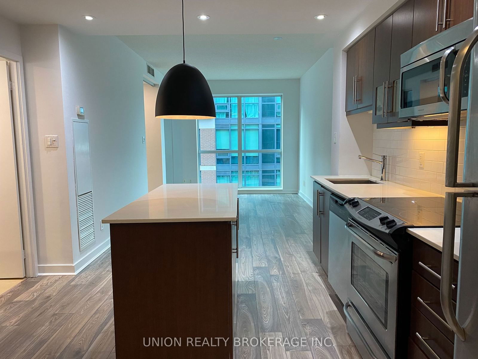 1169 Queen St W, unit 601 for rent