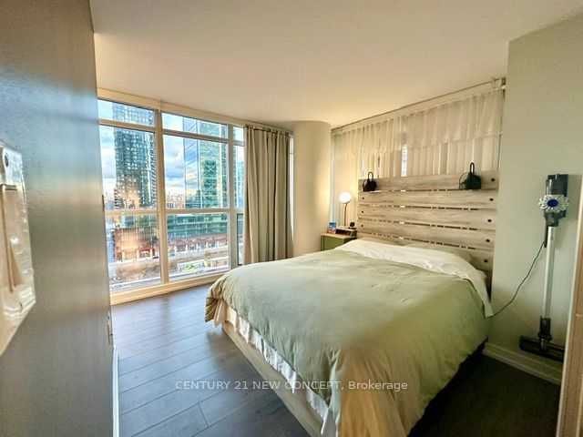 8 Telegram Mews, unit 1807 for rent