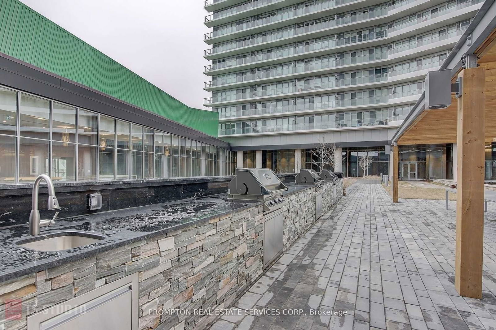 115 McMahon Dr, unit 3005 for sale