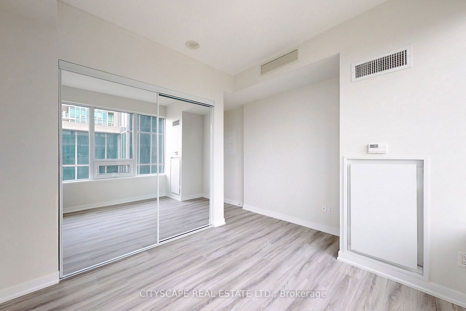 59 East Liberty St, unit 1103 for rent