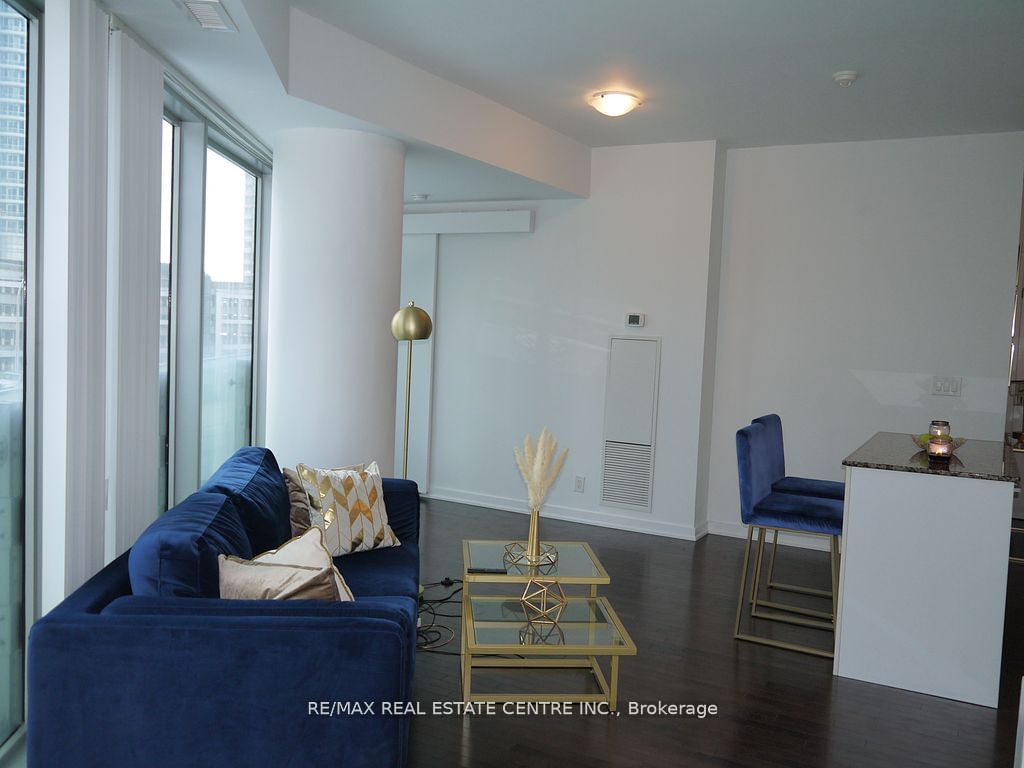 12 York St, unit 302 for rent