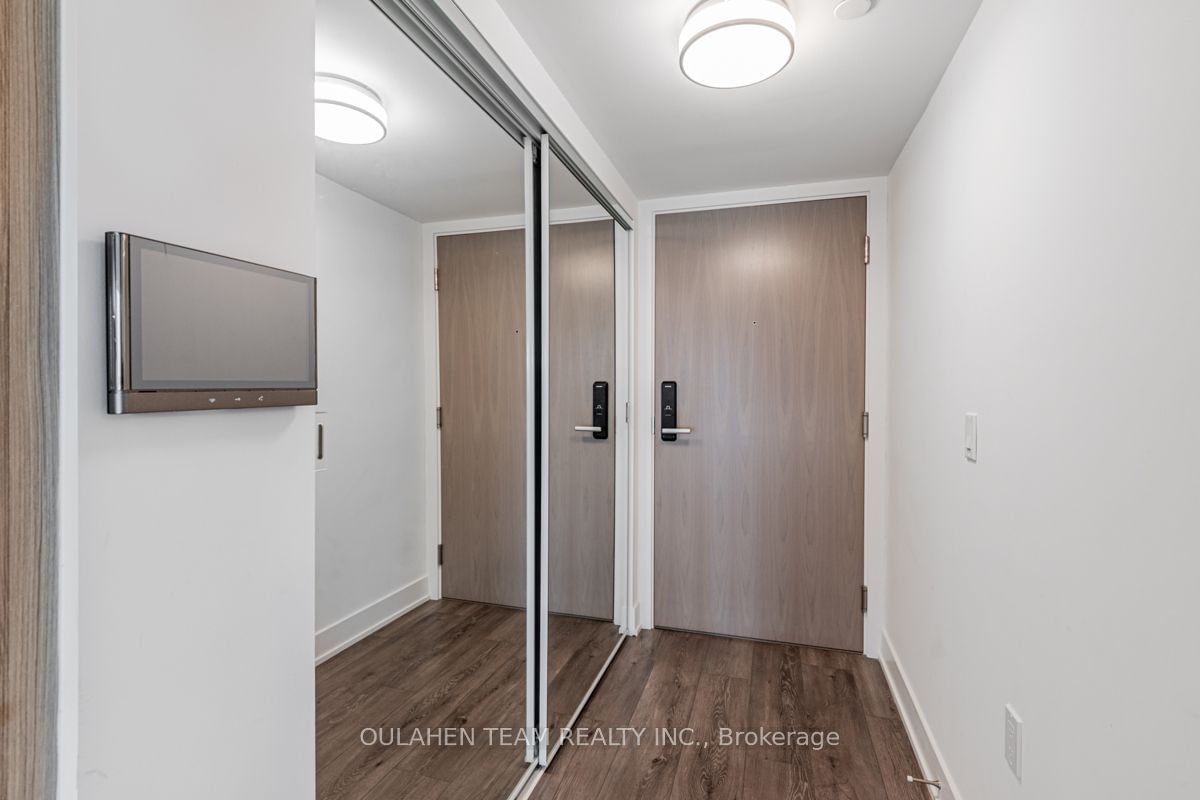 575 Bloor St E, unit 1106 for rent