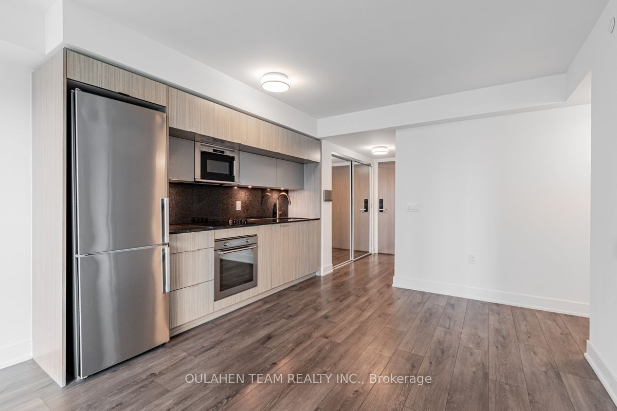 575 Bloor St E, unit 1106 for rent