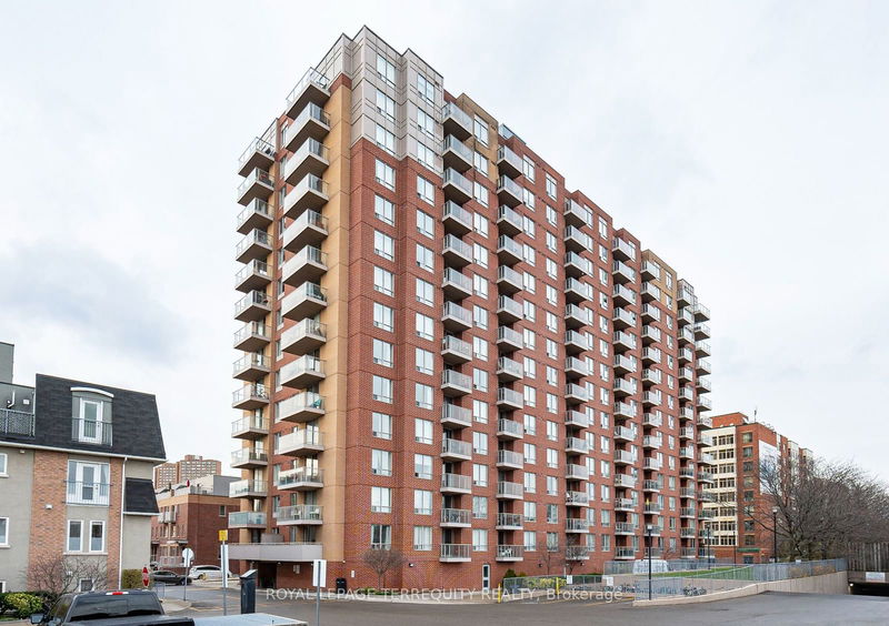 1369 Bloor St W, unit 1214 for sale