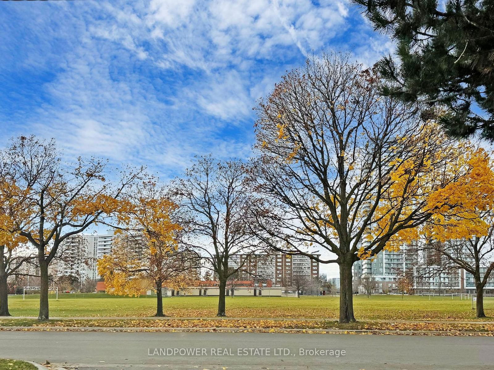 2 Corvus Starway Townhouses, North York, Toronto