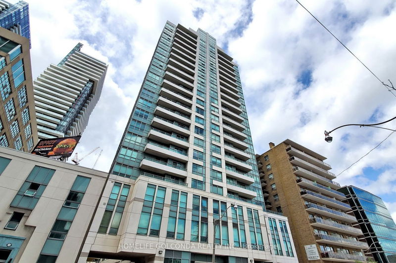 212 Eglinton Ave E, unit 1403 for rent