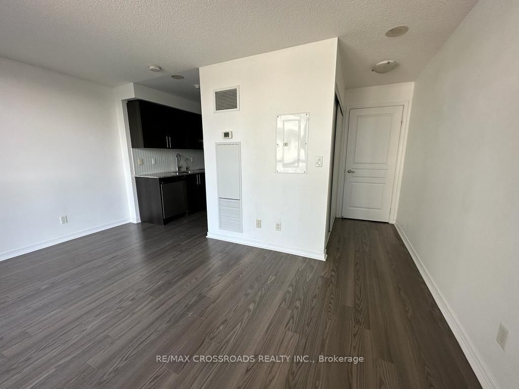 352 Front St W, unit 1011 for rent