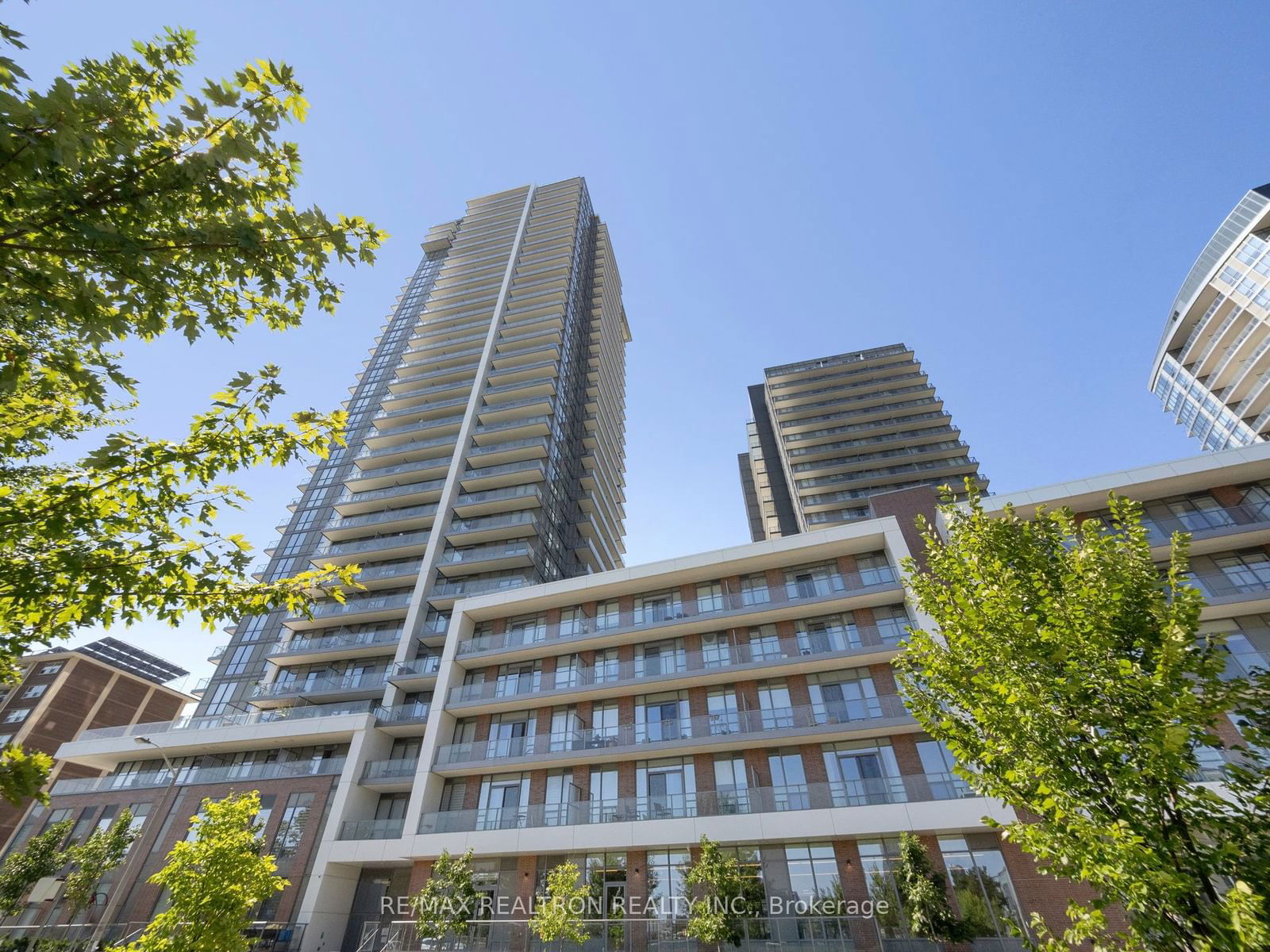 32 Forest Manor Rd, unit 1409 for rent