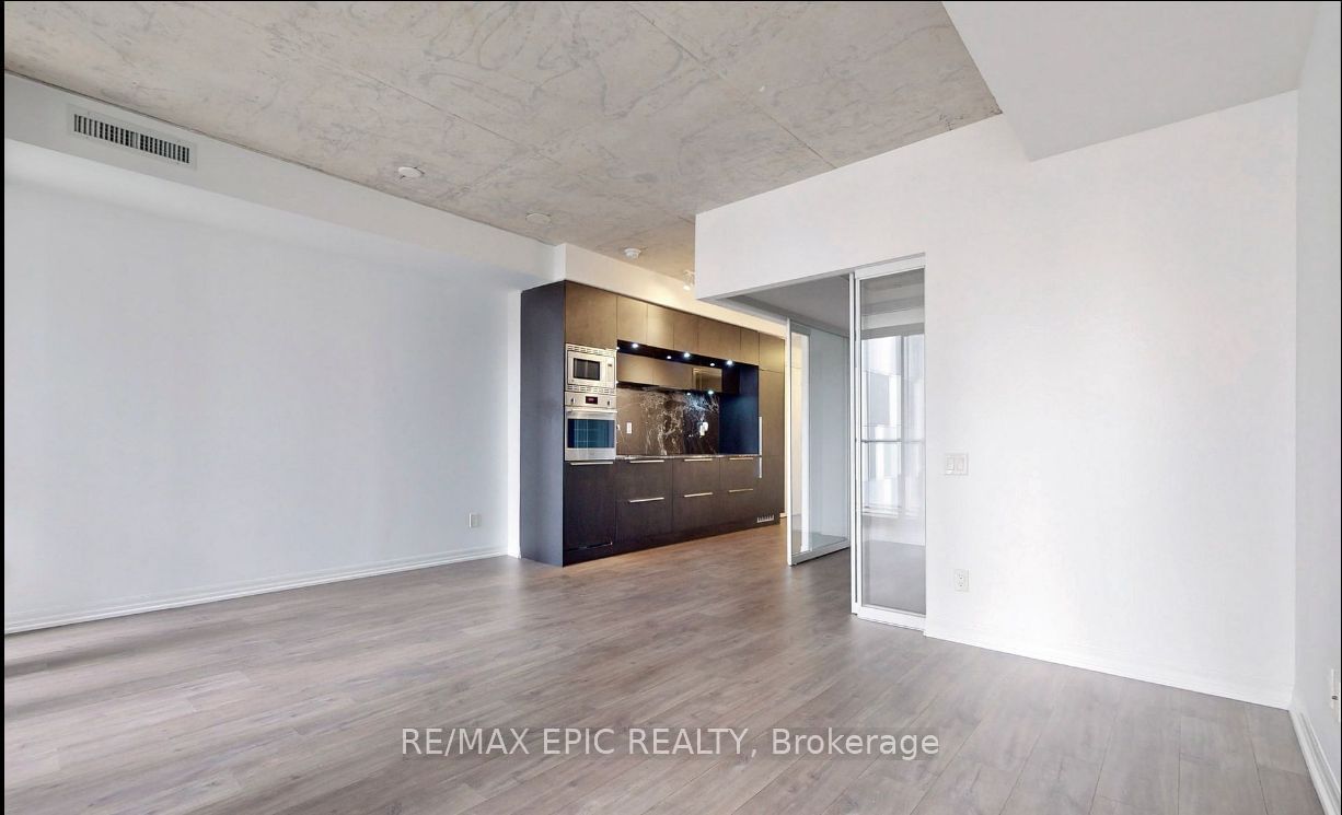 88 Blue Jays Way, unit 1215 for rent