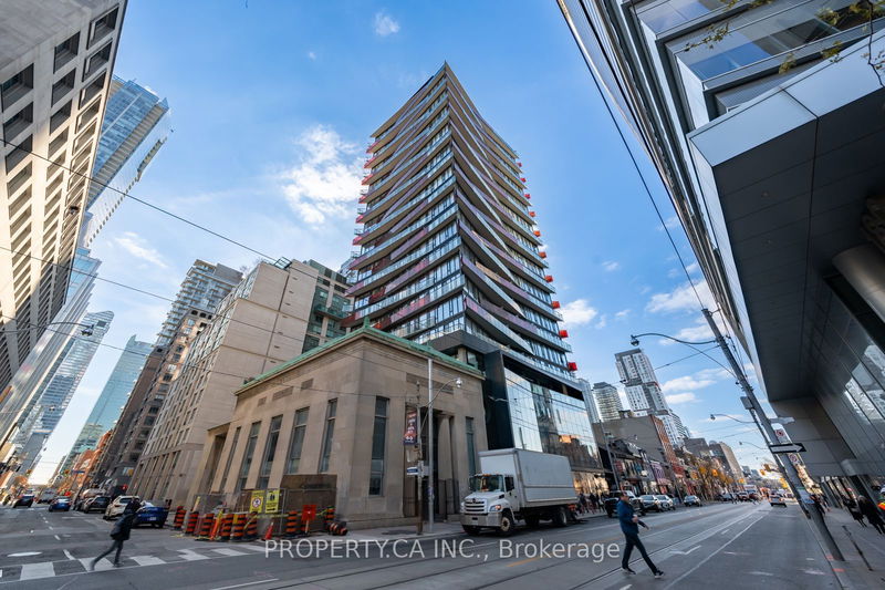 215 Queen St W, unit 1910 for rent