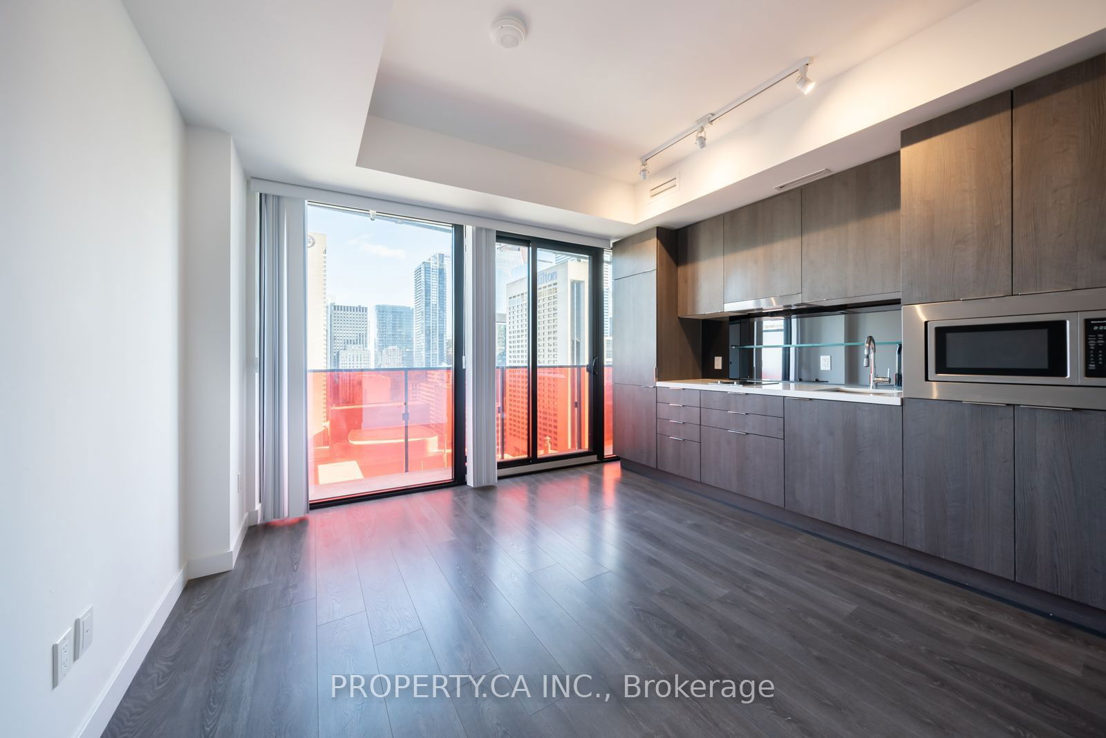 215 Queen St W, unit 1910 for rent