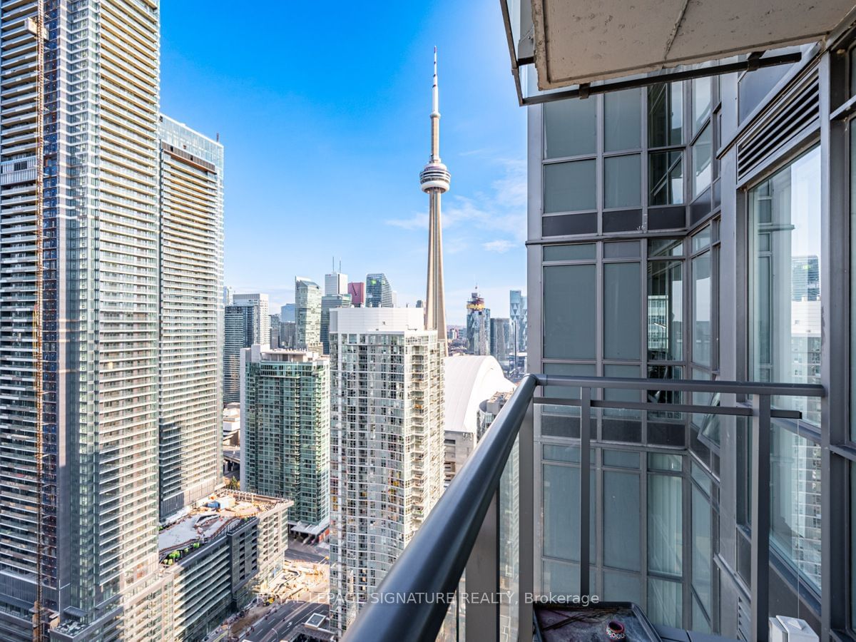 11 Brunel Crt, unit 5005 for rent