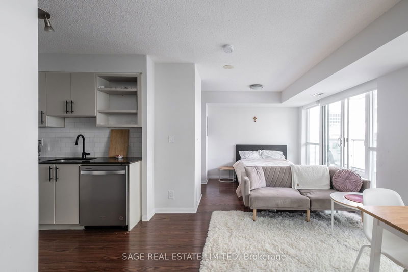 96 Saint Patrick St, unit 1503 for sale