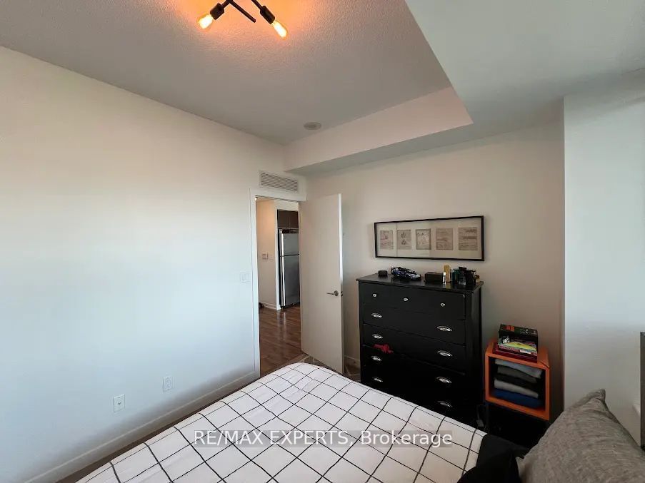 55 East Liberty St, unit 715 for rent