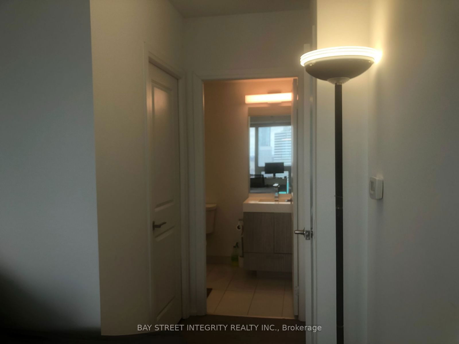 251 Jarvis St, unit 2905 for rent