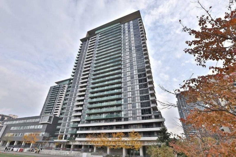 70 Roehampton Ave, unit 319 for rent