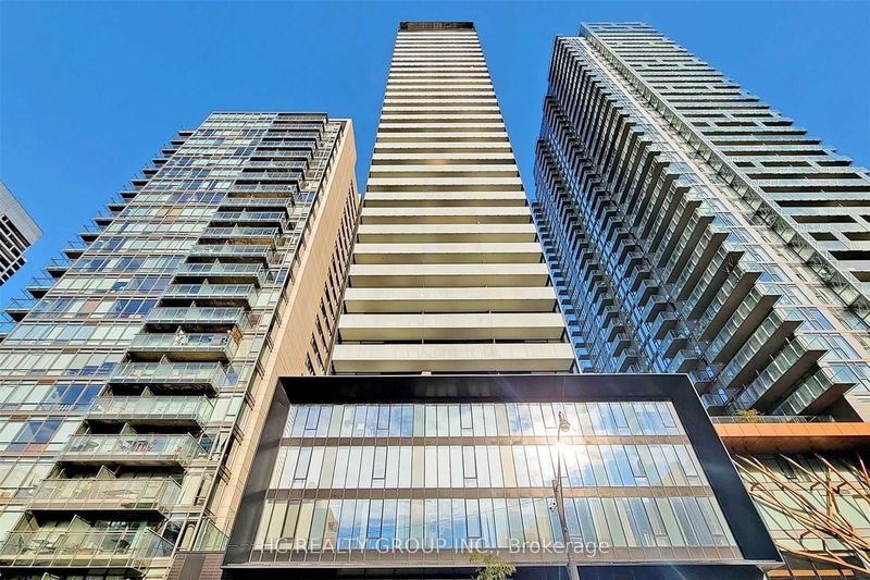 28 Wellesley St E, unit 2301 for rent