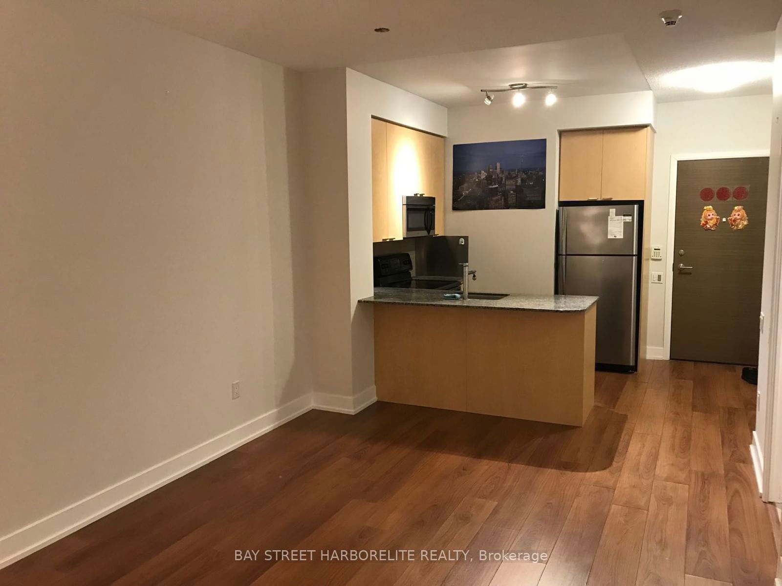 23 Sheppard Ave E, unit 2507 for rent