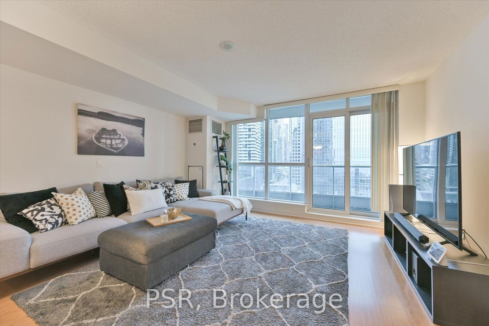 8 York St, unit 1102 for sale