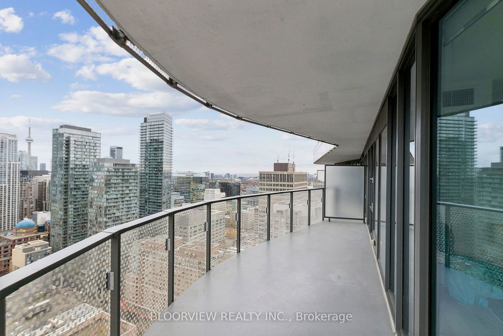 11 Wellesley St W, unit 3102 for sale