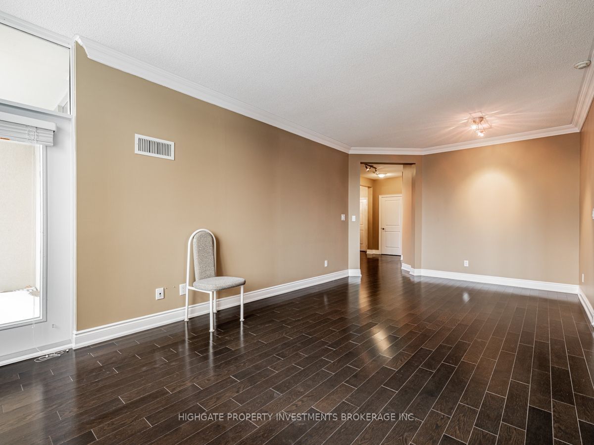 10 Bloorview Pl, unit 320 for rent