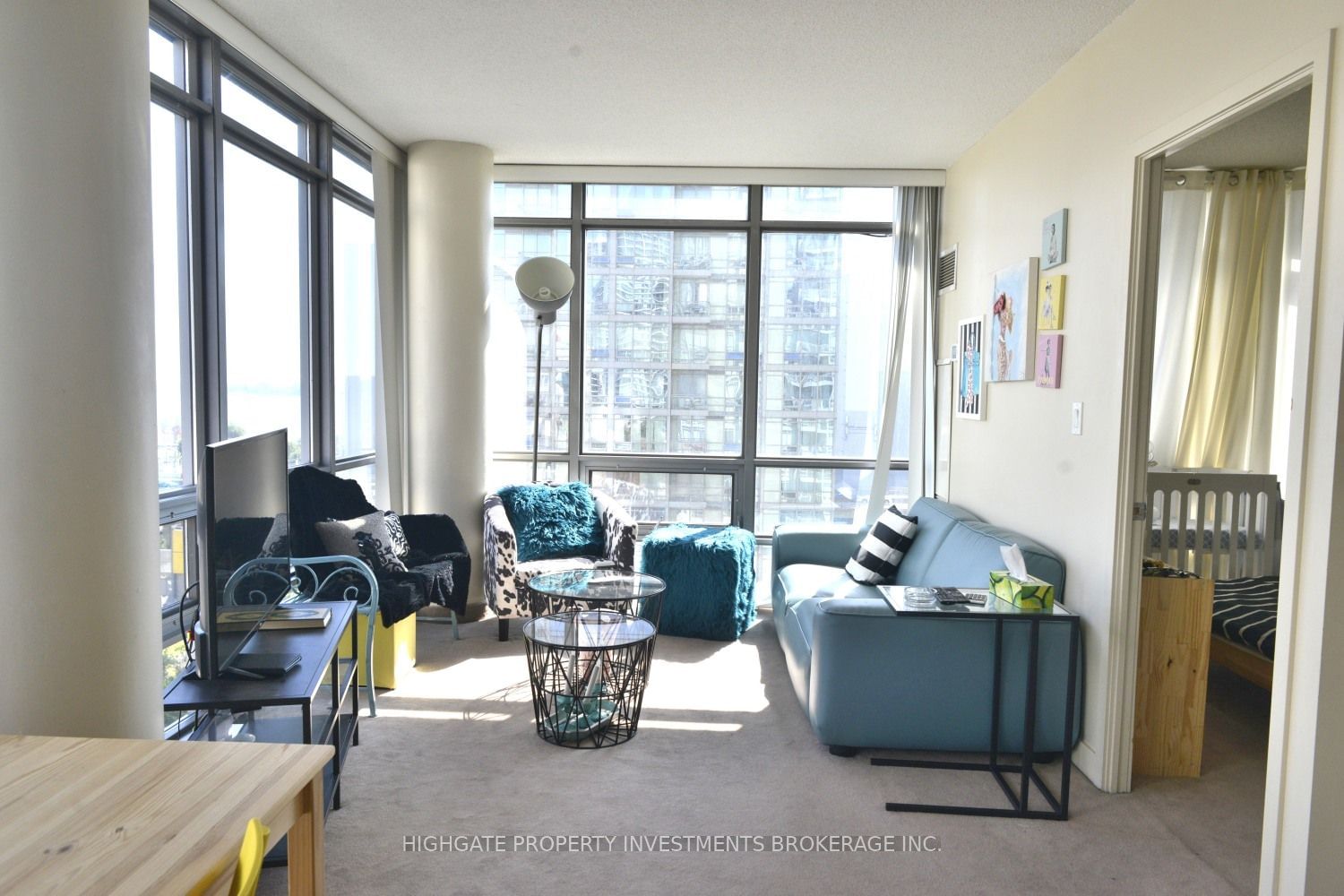 3 Navy Wharf Crt, unit 909 for rent