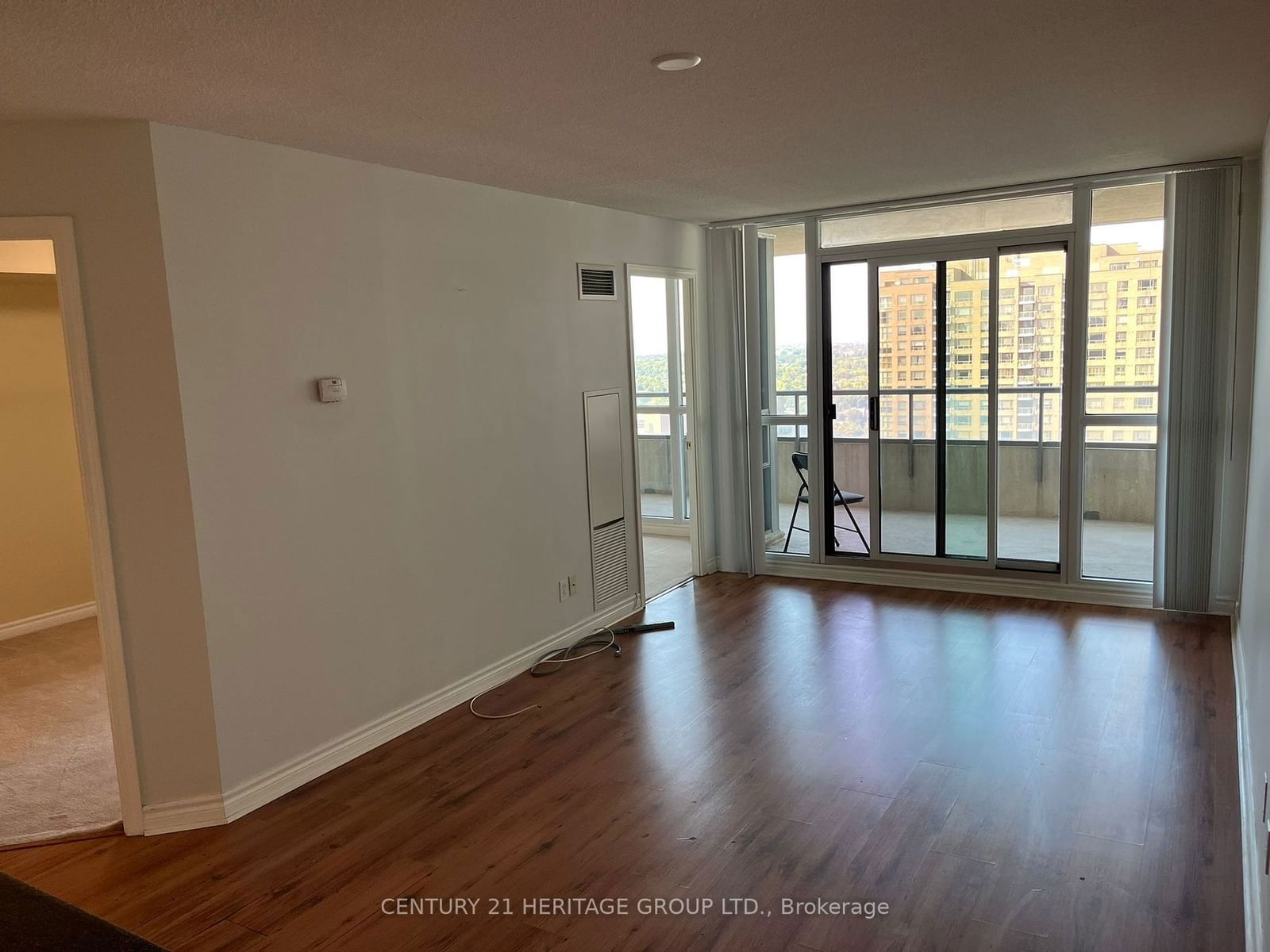 18 Spring Garden Ave, unit 2901 for rent