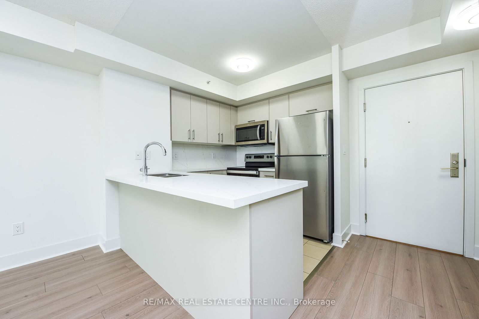 5740 Yonge St, unit 1505 for sale