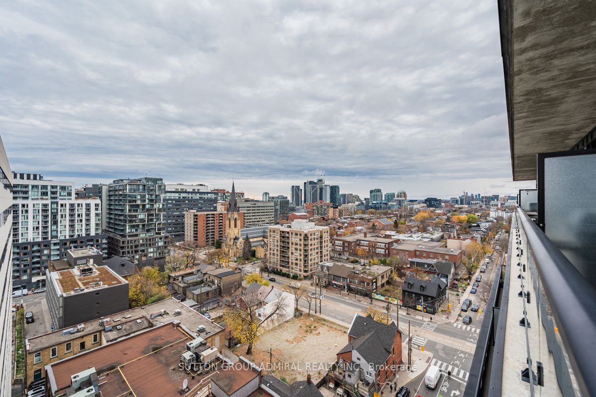 608 Richmond St W, unit 1304 for rent